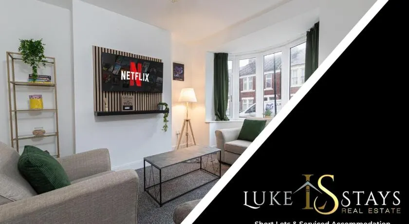 Luke Stays - Grace Street - Image 1
