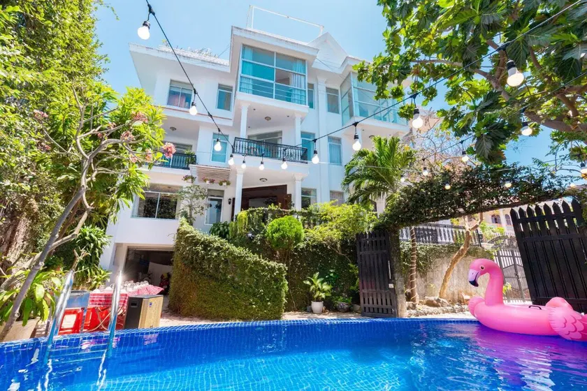 Sun Villa - Image 1