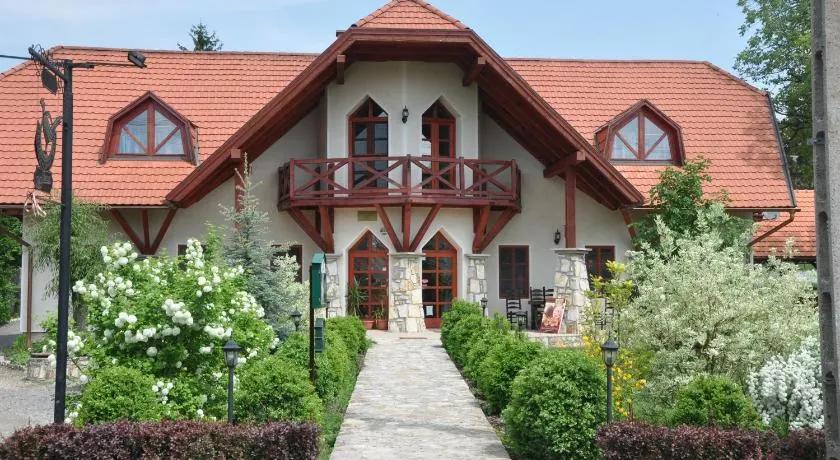 Berek Fogadó - Image 1