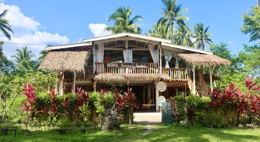 Bohol Hammock Hostel - Image 1