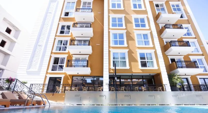 Hotel 6 Marsi - Image 1