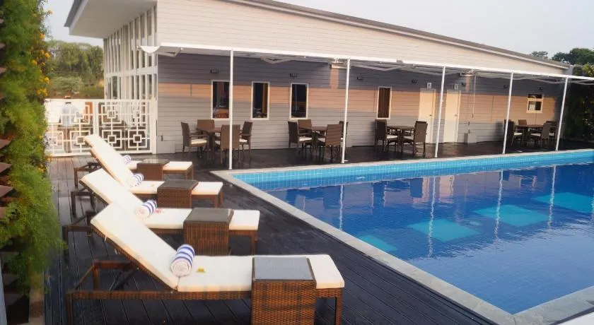 BigStay Apart Hotel - Image 1