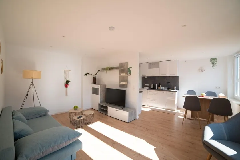 Schöne Ferienwohnung 54 m², Zentrumsnah, Kingbett - Image 1