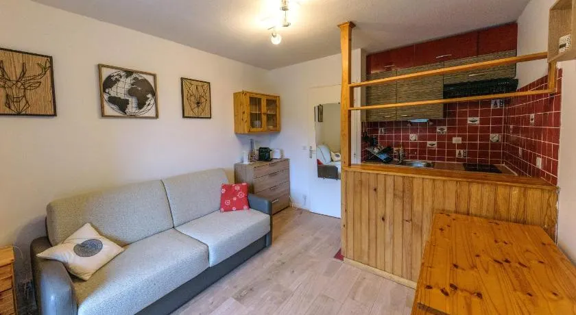 Studio chaleureux et ensoleillé ! - Image 1