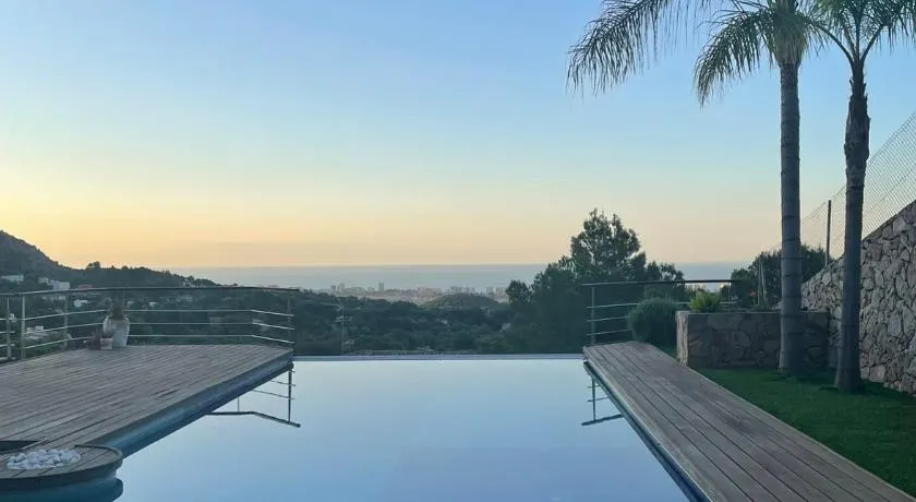 Casa vistas al mar con piscina y barbacoa - Image 1