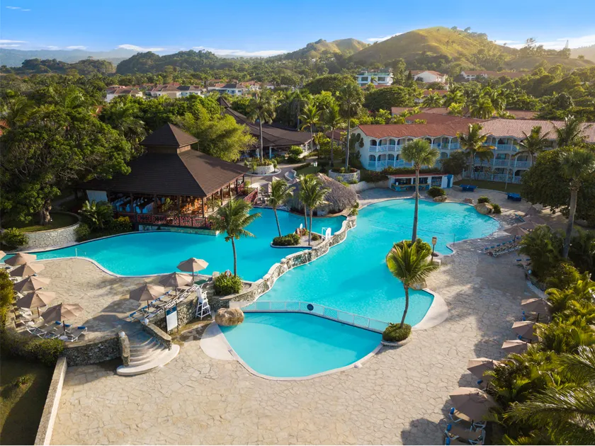 Lifestyle Tropical Beach Resort & Spa All Inclusive - Image 1