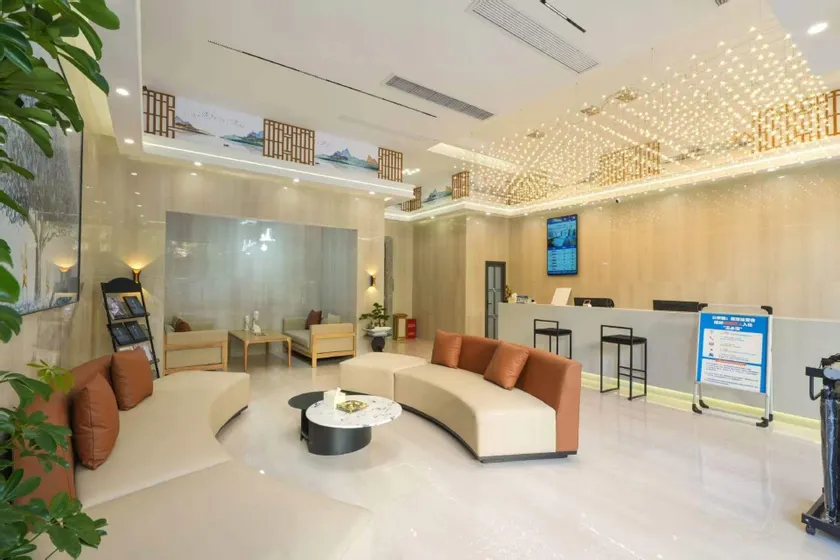Jiqi Concept Hotel (Xuanhan Bus Station Branch) - Image 1