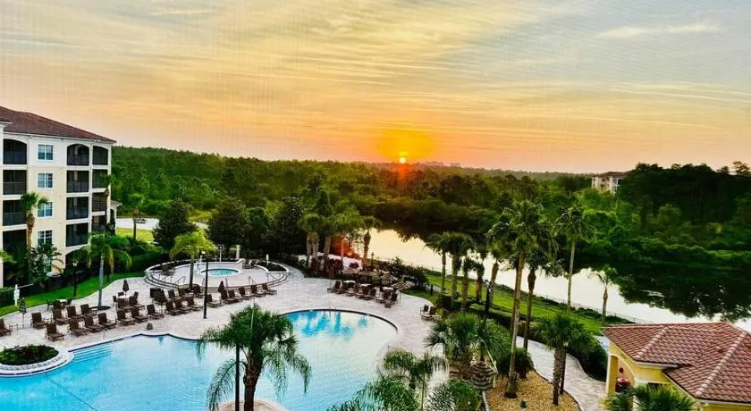 Luxurious & Epic Condo in heart of Orlando - Image 1