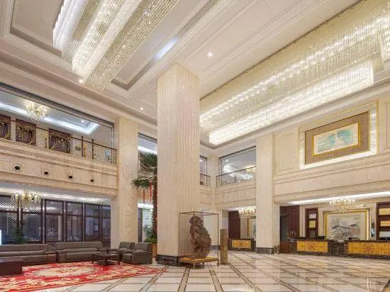 Yinkai Hotel - Image 1
