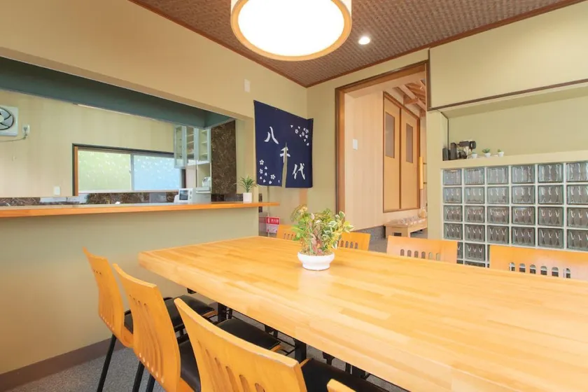 YCY| Fully Renovated villa Self Chek-In Only - Image 1