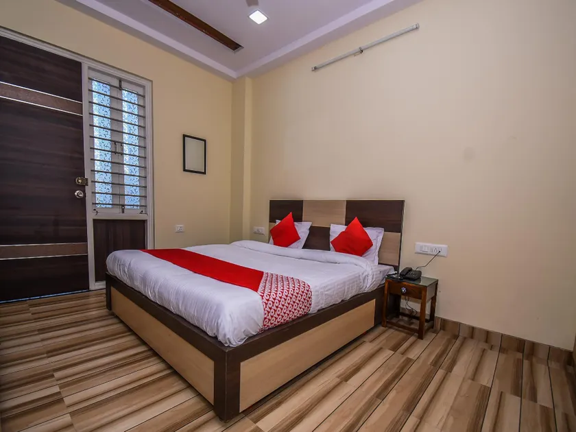 OYO Flagship 29189 Maurya Hotel & Garden - Image 1