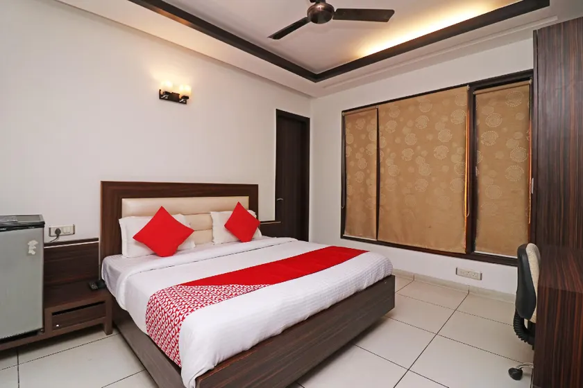 Wonderland Inn Near Aravali Biodiversity Park - Image 1