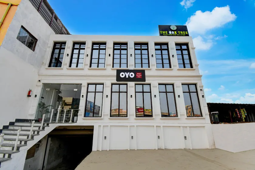 Hotel O by OYO The Oak Tree - Image 1