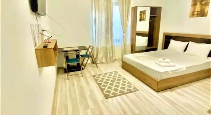 Hotel Ipsilanti - Image 1