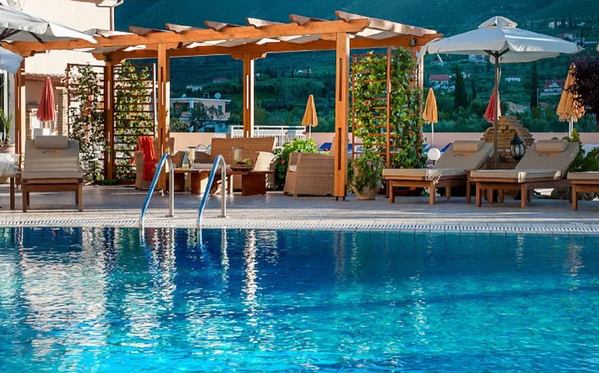 Clio Hotel - Image 1