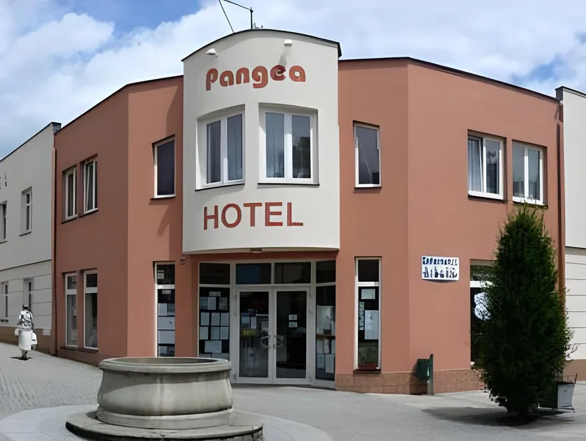 Hotel Pangea - Image 1