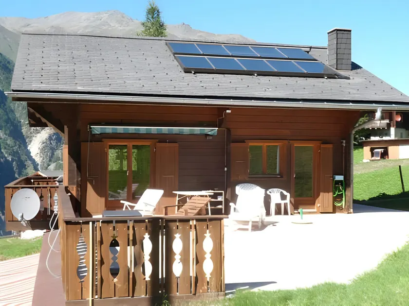 Chalet Victoria - Image 1