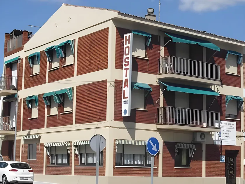 Hostal Rodes - Image 1