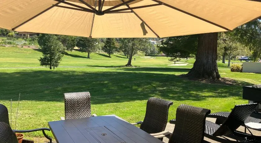 Silverado Golf Course View Property - Image 1