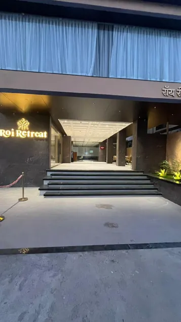 Roi Retreat - Image 1