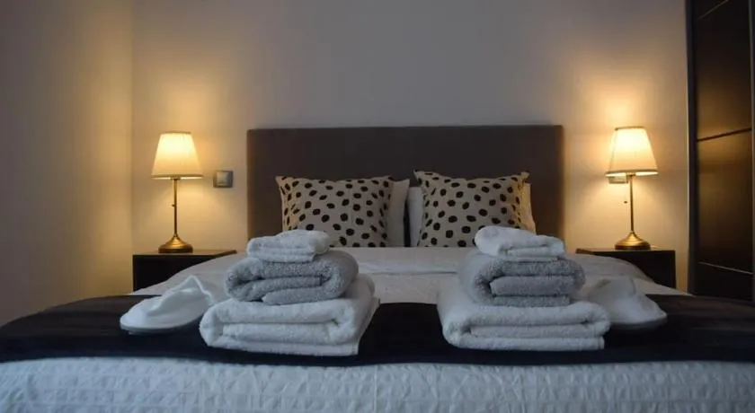 Inmejorable Apartamento cerca Estación Delicias con GARAJE - Image 1