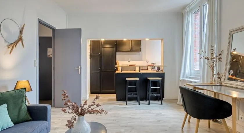 Flaubert appartement avec parking idéal au cœur du centre-ville - Image 1