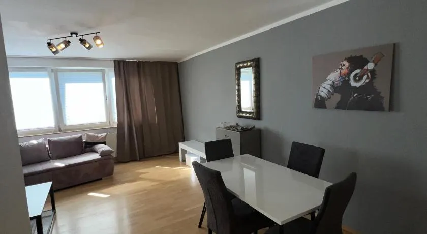 Great Central City Apartments - Image 1