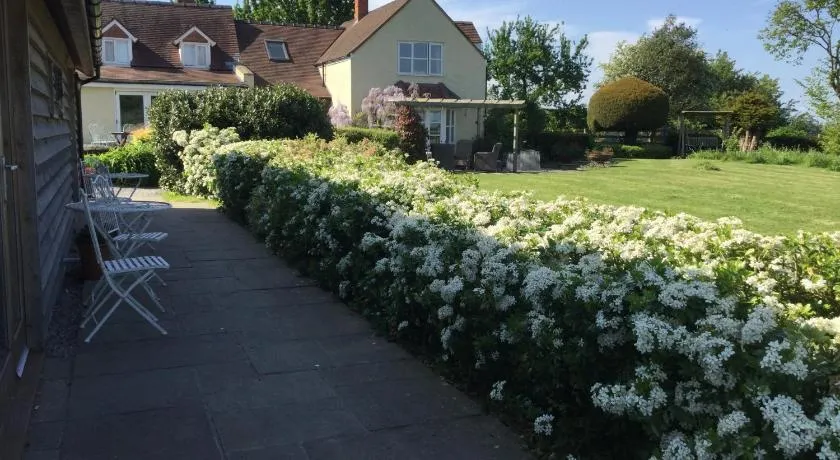 The Lodge, at Orchard Cottage - Image 1