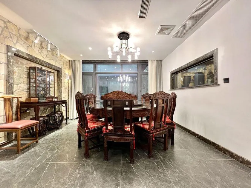 Guchi·Yimu Siwei Homestay (Maoshan Oriental Salt Lake City Branch) - Image 1