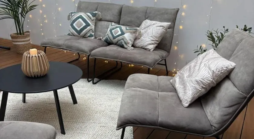 Luxuriöses 3-Zimmer-Apt I Terrasse I Familienfreundlich I Küche I Netflix I Kostenloser Parkplatz I 125 m2 - Image 1