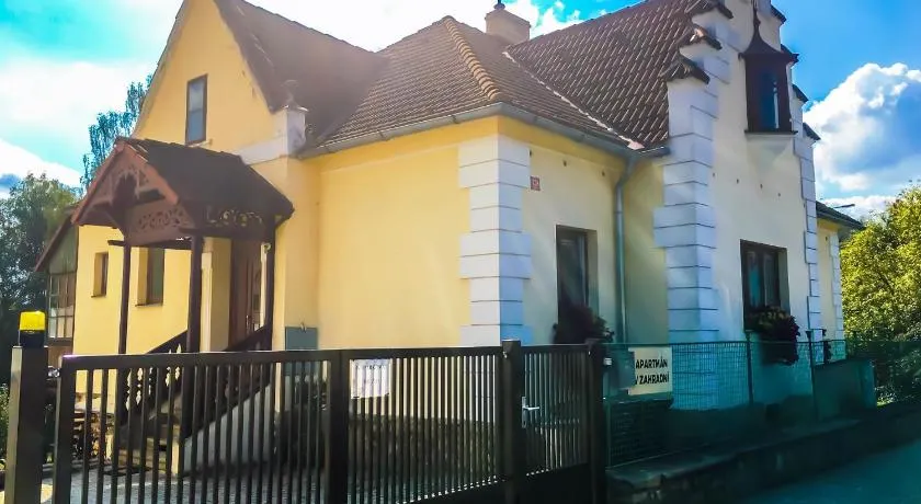 Apartmán v Zahradní - Image 1