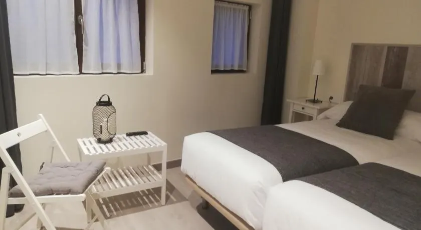 El Cantil - Image 1