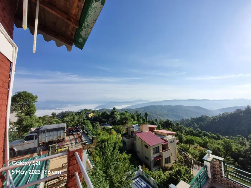 Hotel Montana Crowne Residency, Mukteshwar - Image 1