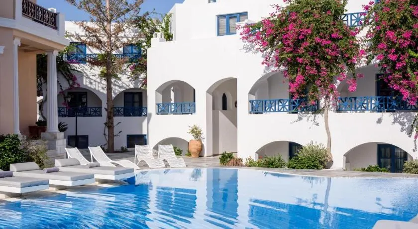 Veggera Beach Hotel - Image 1
