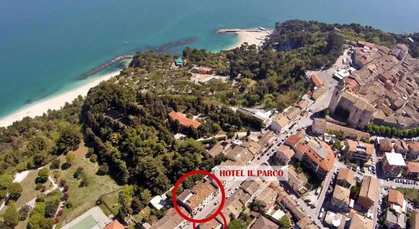 Hotel "Il Parco" B&B Sirolo - Image 1