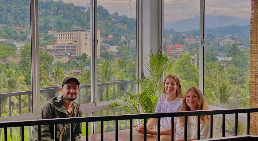 The Kandy Home & City mirror Hostel - Image 1