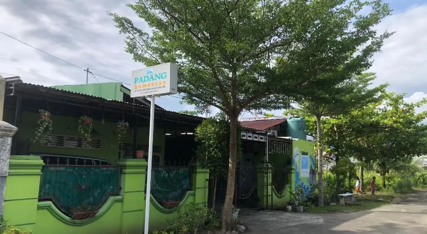 Padang Homestay - Image 1