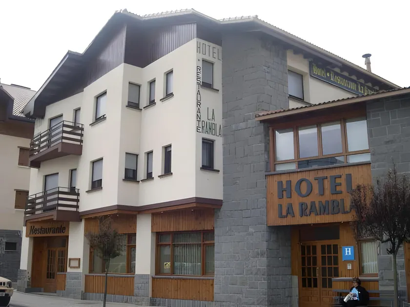 Hotel La Rambla - Image 1