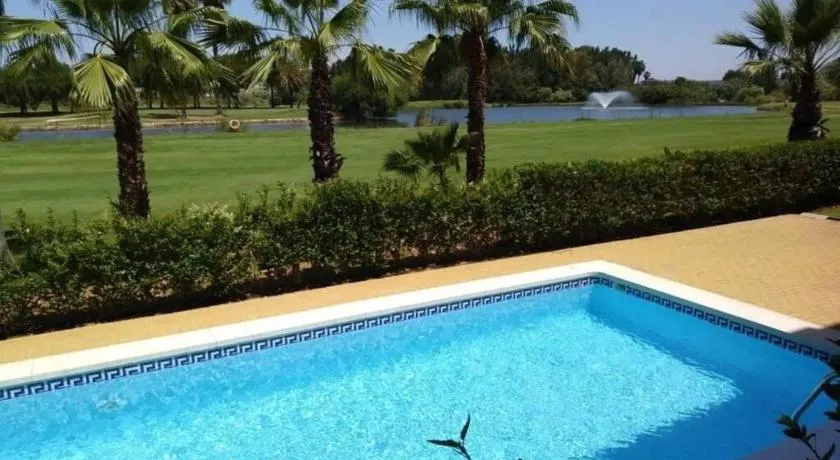Apartamento T2, Urbanização Golf, Isla Canela - Image 1