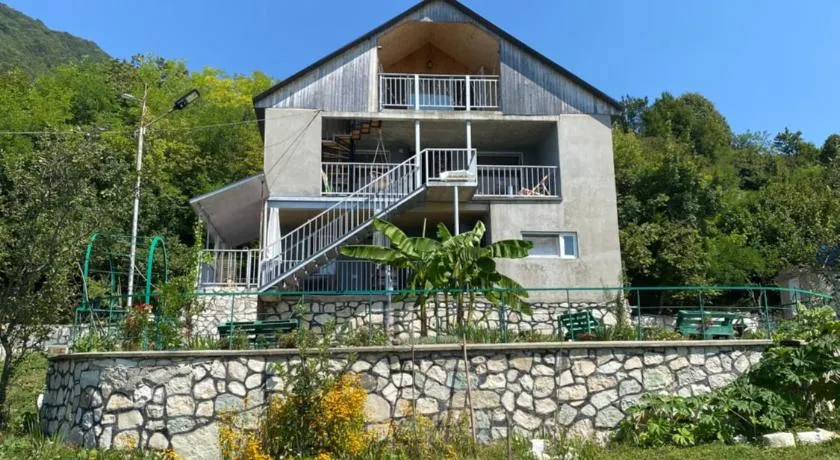 Terrace Gordi (Nino&Gio) - Image 1