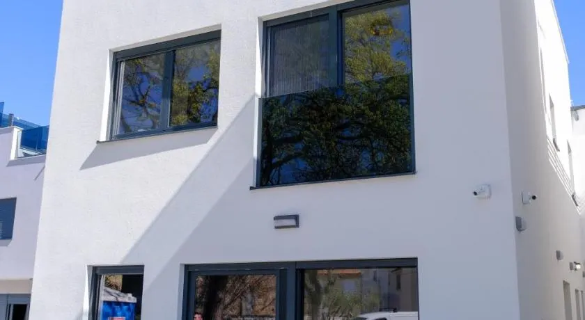 Three-Bedroom Premium Holiday Home Atmosfera with Private Pool&Sauna - Image 1