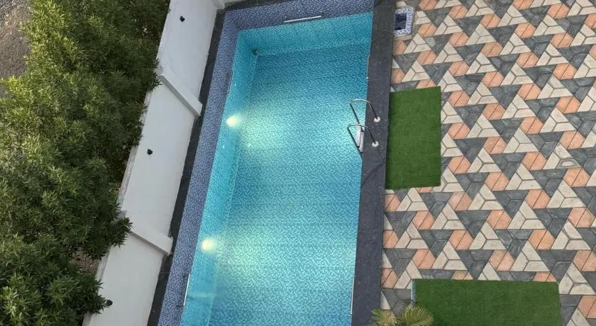 Silver Green Resort - Image 1