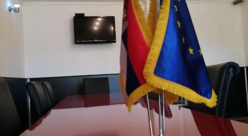 Tri šešira Ljubovija - Image 1