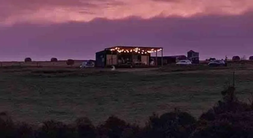 Amaroo - Image 1