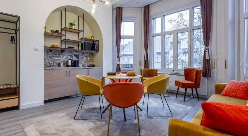 Gellért Budapest Suites - Image 1