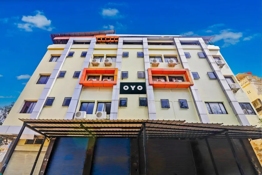 Super Hotel O Vaishnavi Palace - Image 1