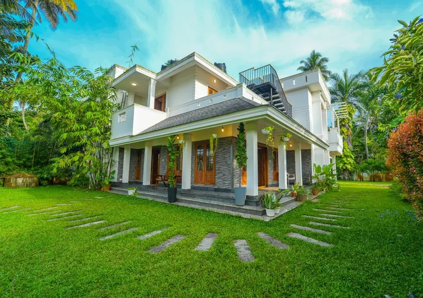 The Kochi Backwater Resort - Image 1