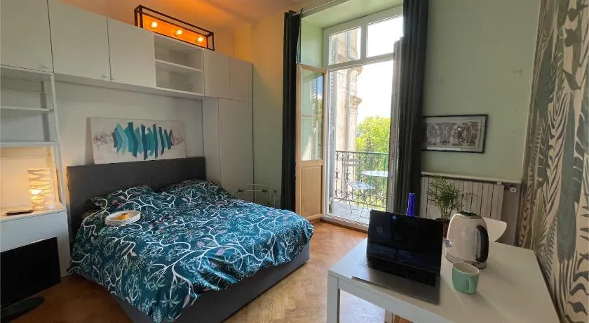 Le Beau Site Grand Hotel - lovely heritage cocoon Aix-les-Bains central park - Image 1
