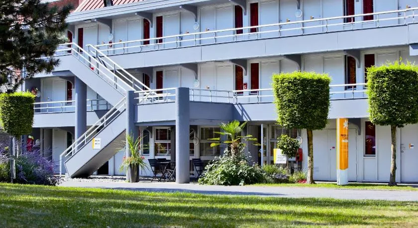 Hôtel Première Classe Fleury-Merogis - Image 1