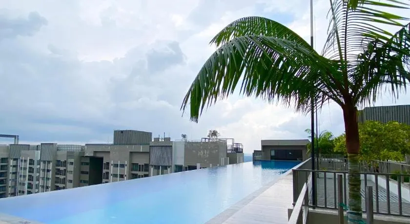 Studio with Rooftop Pool at Youth City Nilai by D'KAY HOMES, near USIM KLIA - Image 1